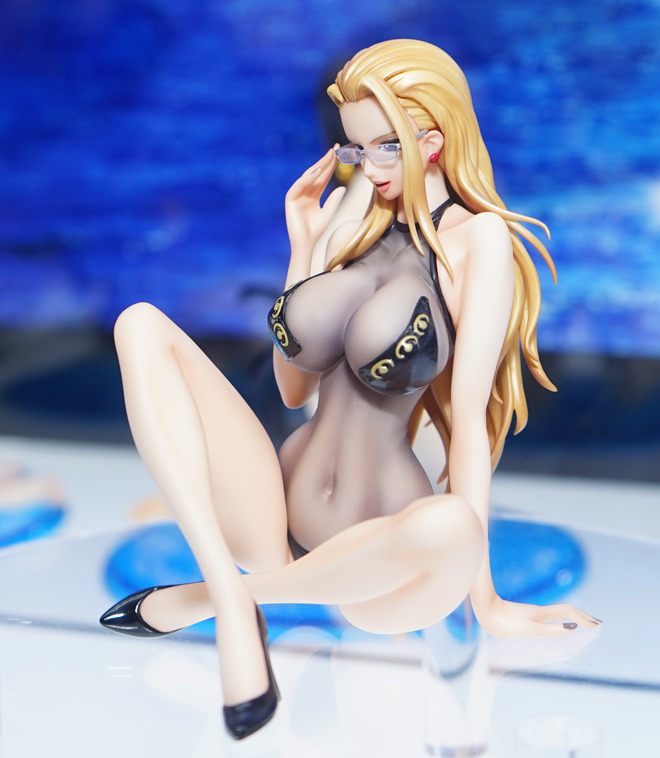f18c145b-s.jpg