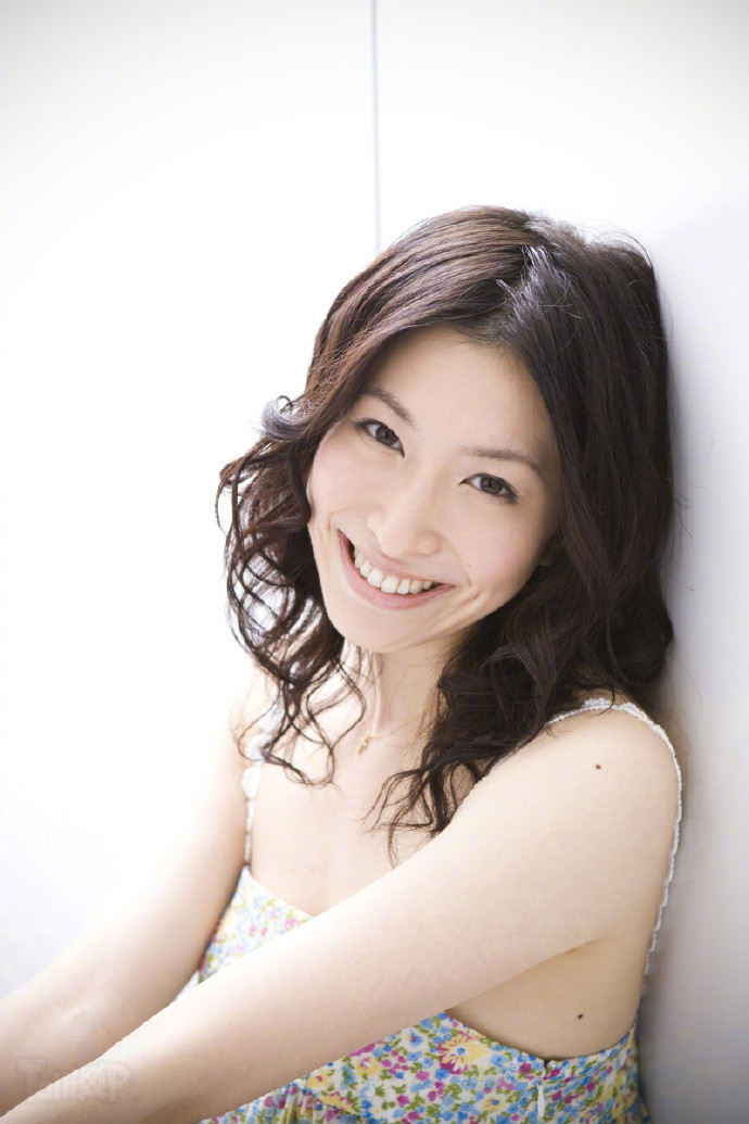 0026YIXUgy1hda7kfvm8gj60m80xcagc02.jpg