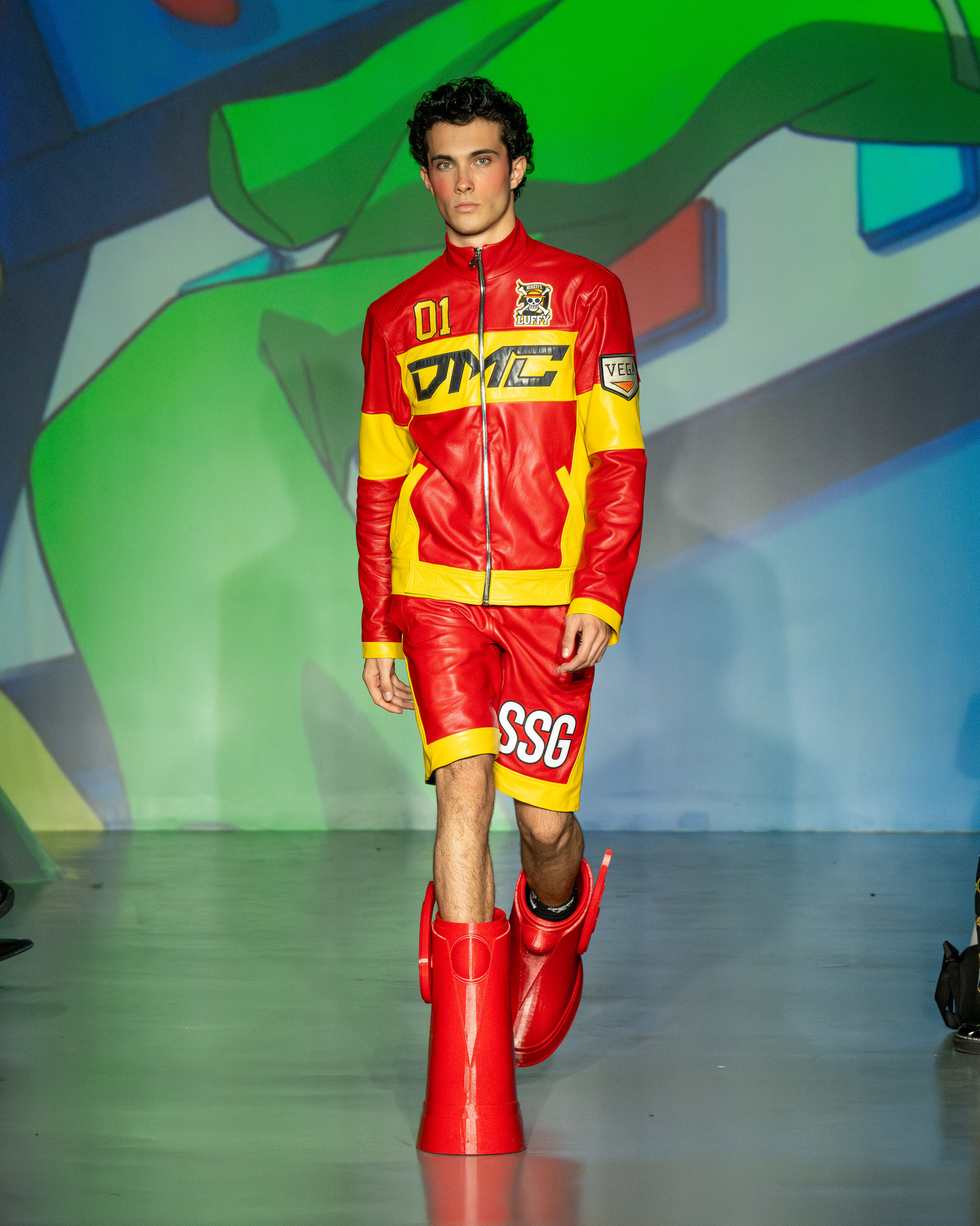 DIMMAK_SS25_Runway_1.jpg